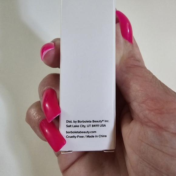 CLEAN SWOOP BORBOLETA EYELASH CLEANING BRUSH - Picture 4 of 8